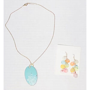 Vintage Turquoise Stone Pendant Necklace and Earrings Set